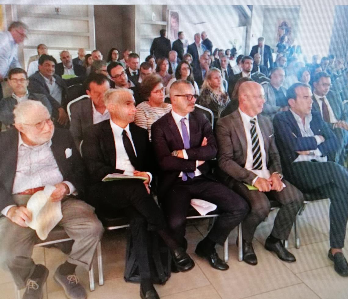 CONSORZI STABILI NEGLI APPALTI PUBBLICI, “IMPRESE AGGREGATE” IN CRESCITA COME STRUMENTO DI REAZIONE ALLA CRISI EDILIZIA